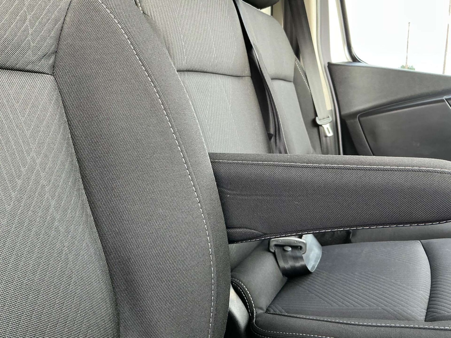 Used Renault Trafic 2021 for sale - 76858835: Photo 35