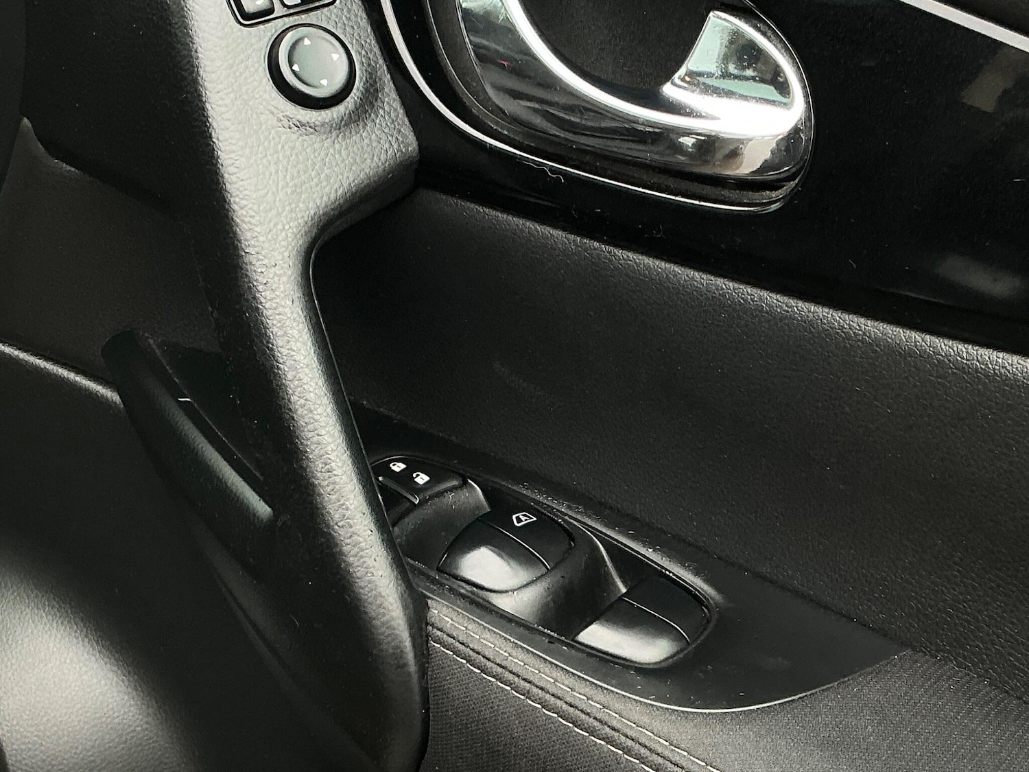 Used Nissan Qashqai 2015 for sale - 76592030: Photo 37