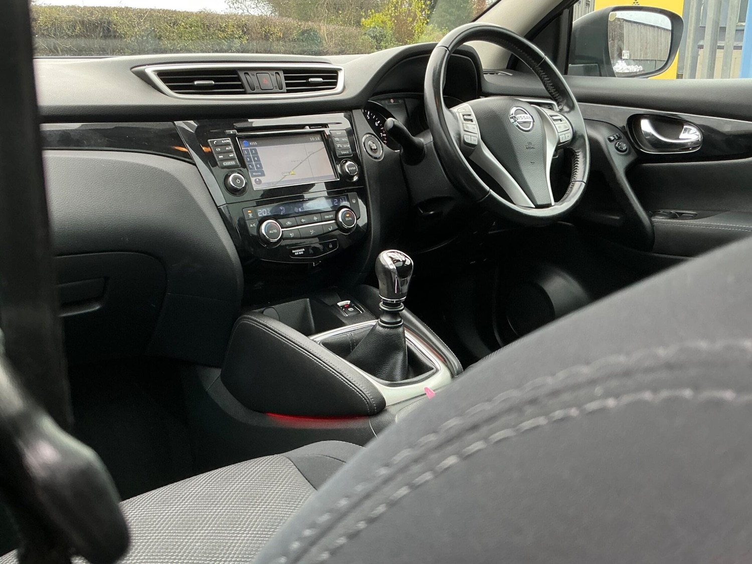 Used Nissan Qashqai 2015 for sale - 76592030: Photo 39