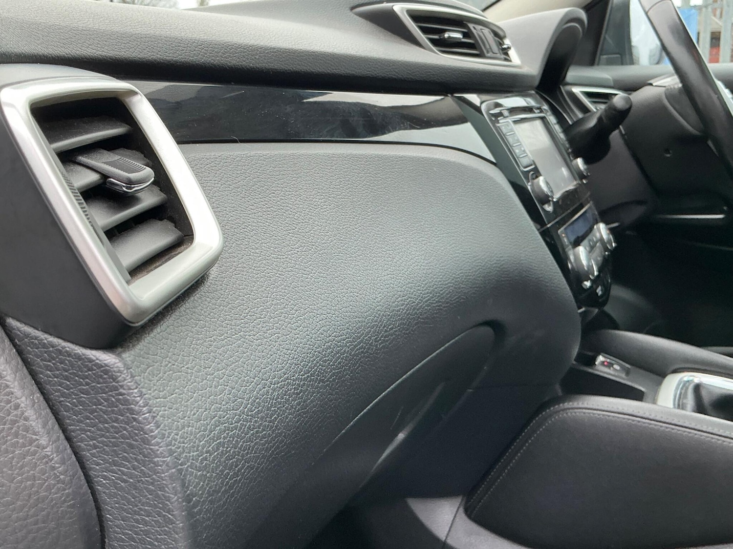 Used Nissan Qashqai 2015 for sale - 76592030: Photo 40