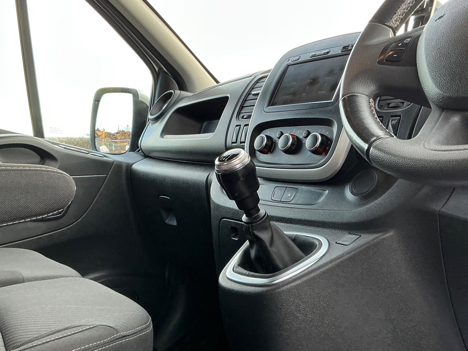 Used Renault Trafic 2021 for sale - 76781013: Photo 31