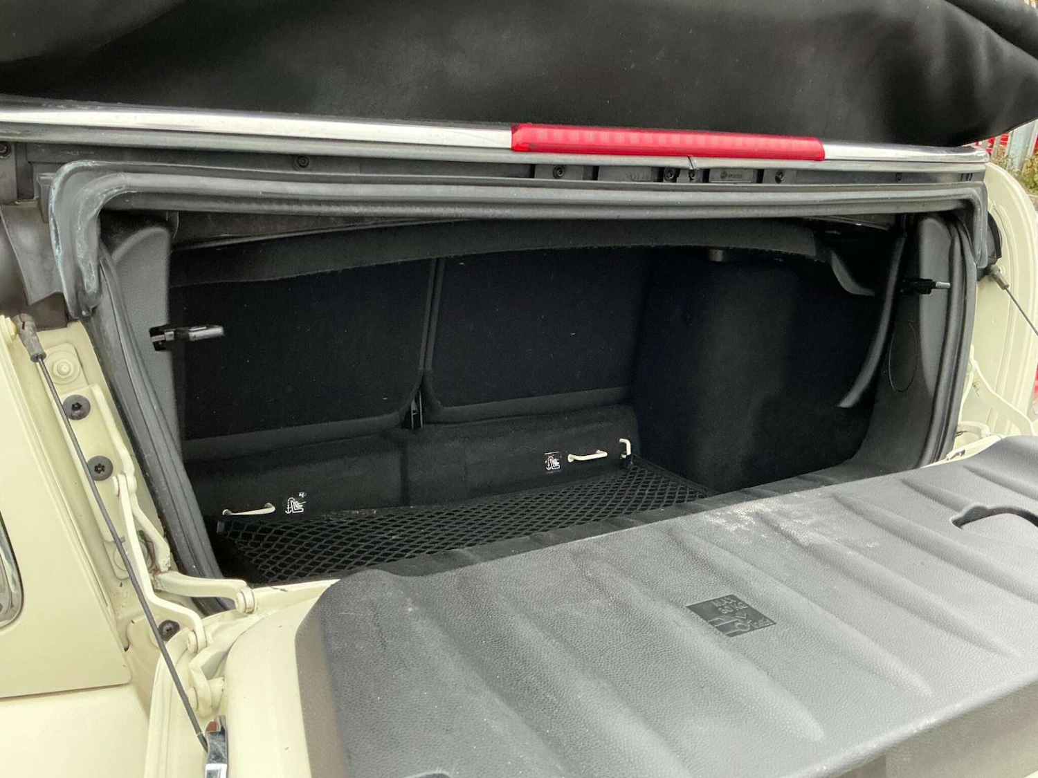 Used MINI Convertible 2013 for sale - 76858849: Photo 20