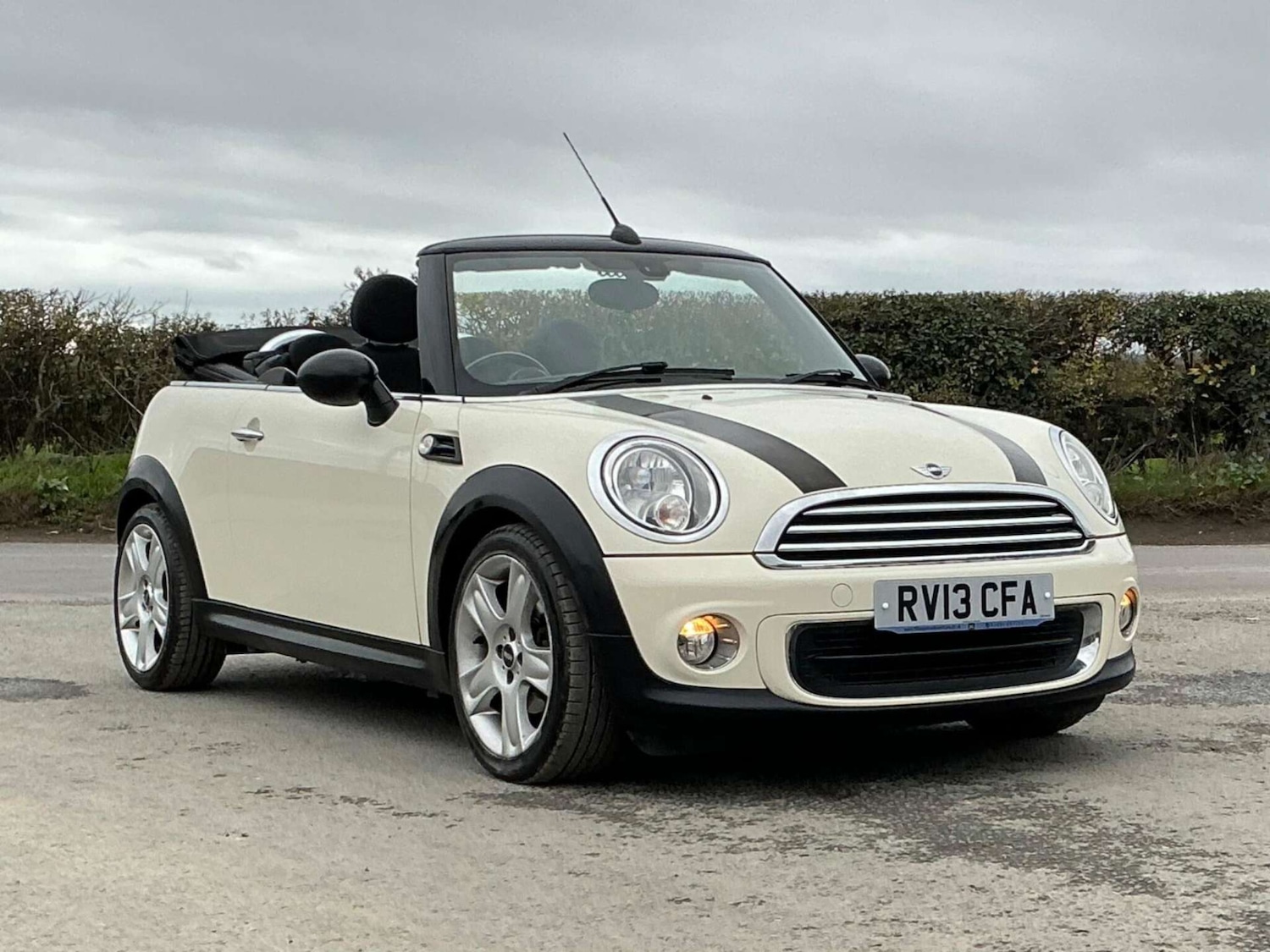 Used MINI Convertible 2013 for sale - 76858849: Photo 37