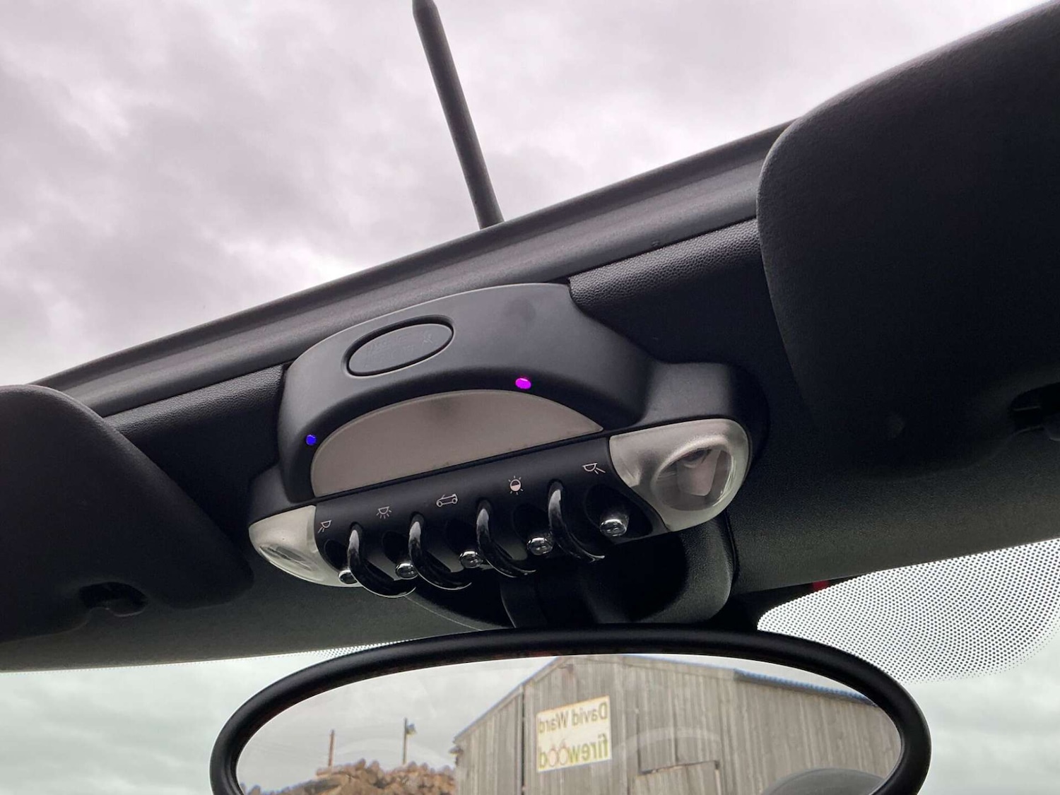 Used MINI Convertible 2013 for sale - 76858849: Photo 40