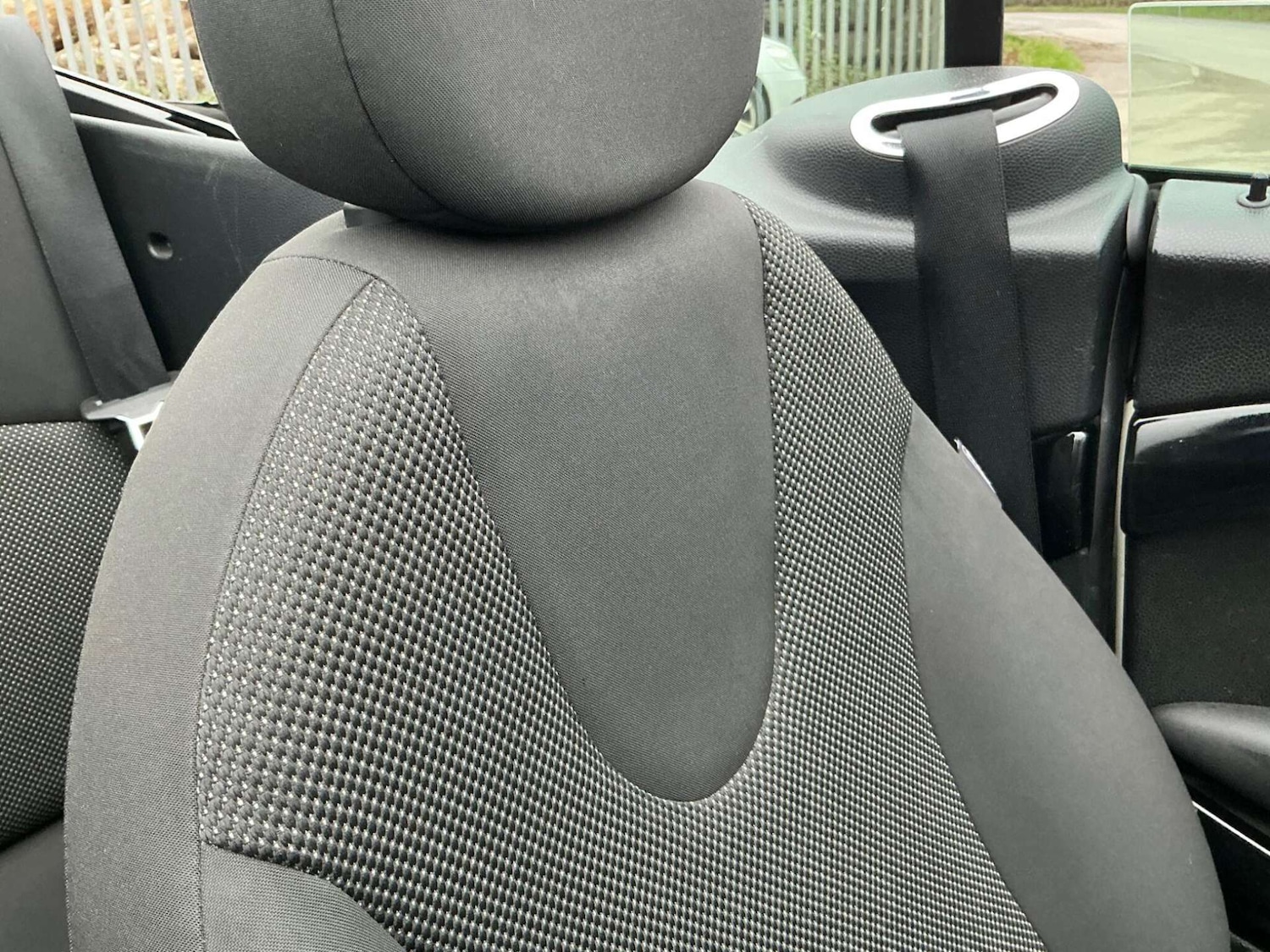 Used MINI Convertible 2013 for sale - 76858849: Photo 45