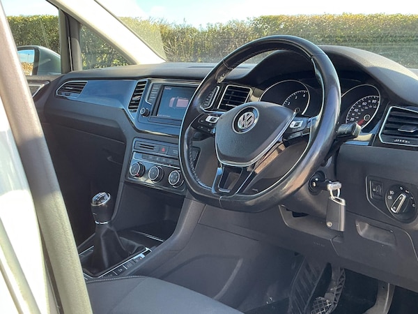 Used Volkswagen Golf SV 2017 for sale - 76189099: Photo 31