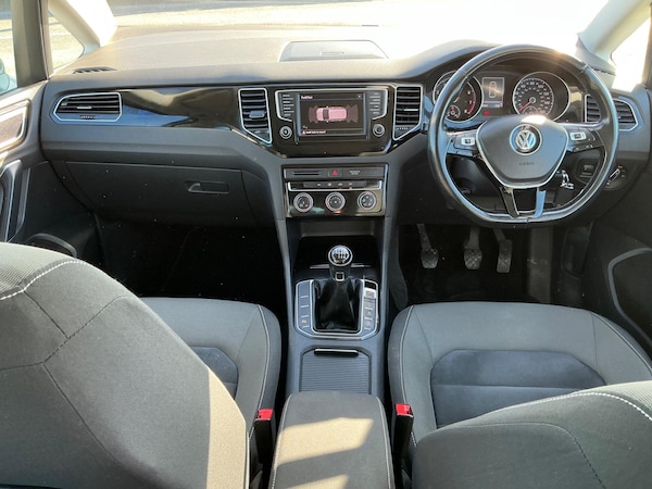 Used Volkswagen Golf SV 2017 for sale - 76189099: Photo 5