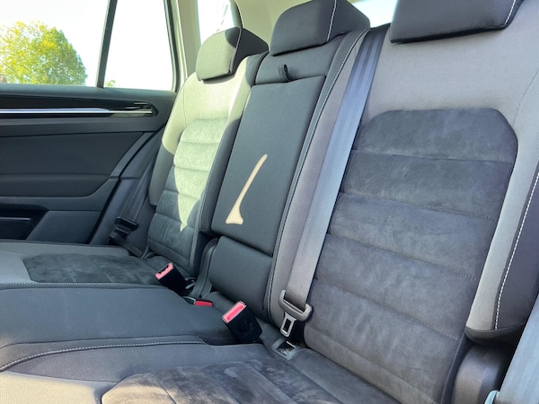 Used Volkswagen Golf SV 2017 for sale - 76189099: Photo 7