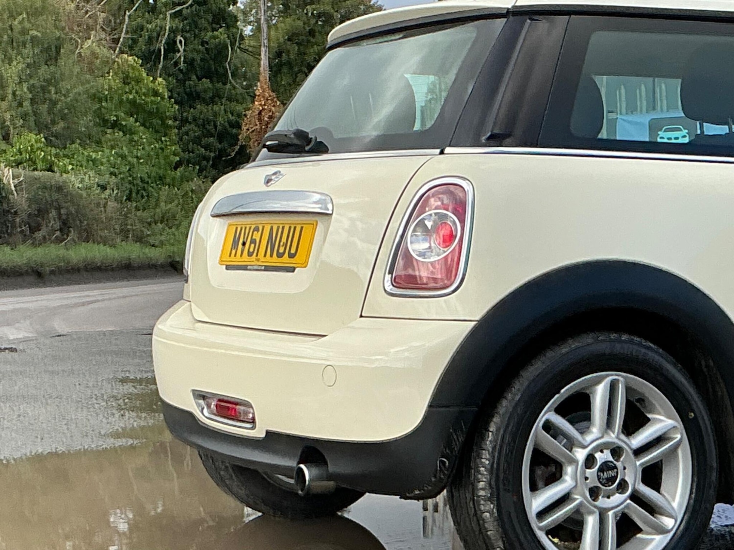 Vehicle 19