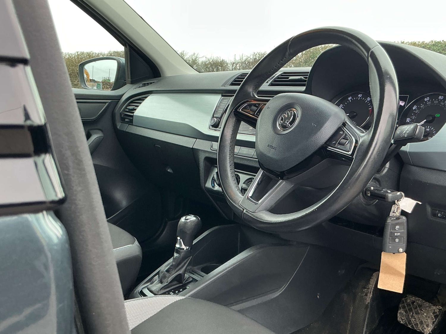 Used Skoda Fabia 2015 for sale - 77758652: Photo 32