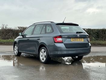 Used Skoda Fabia 2015 for sale - 77758652: Photo