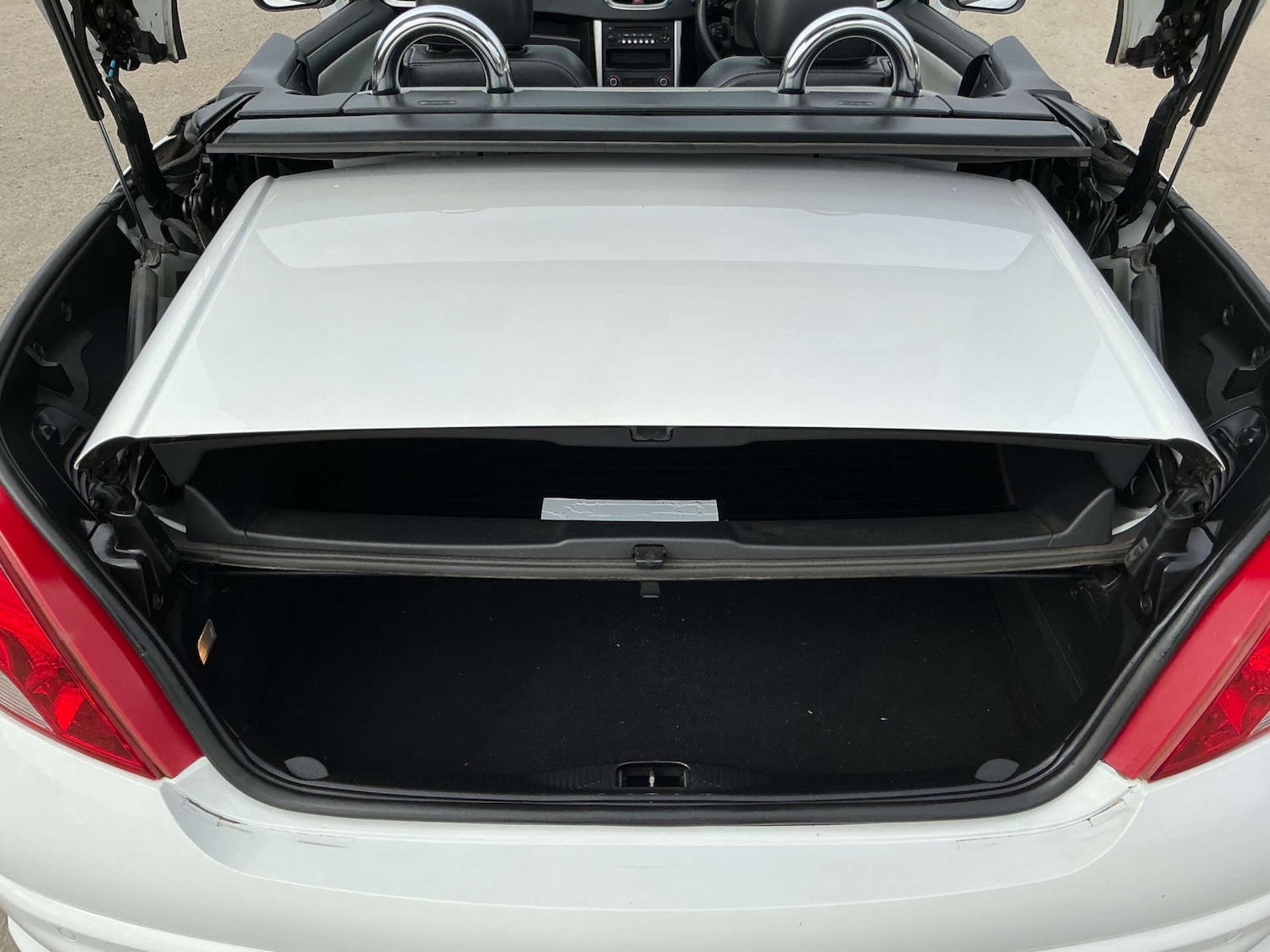 Used Peugeot 207 2012 for sale - 77988200: Photo 15