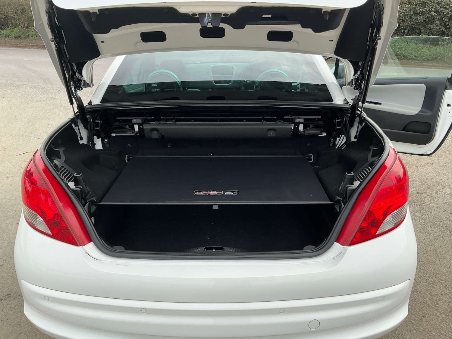 Used Peugeot 207 2012 for sale - 77988200: Photo 43