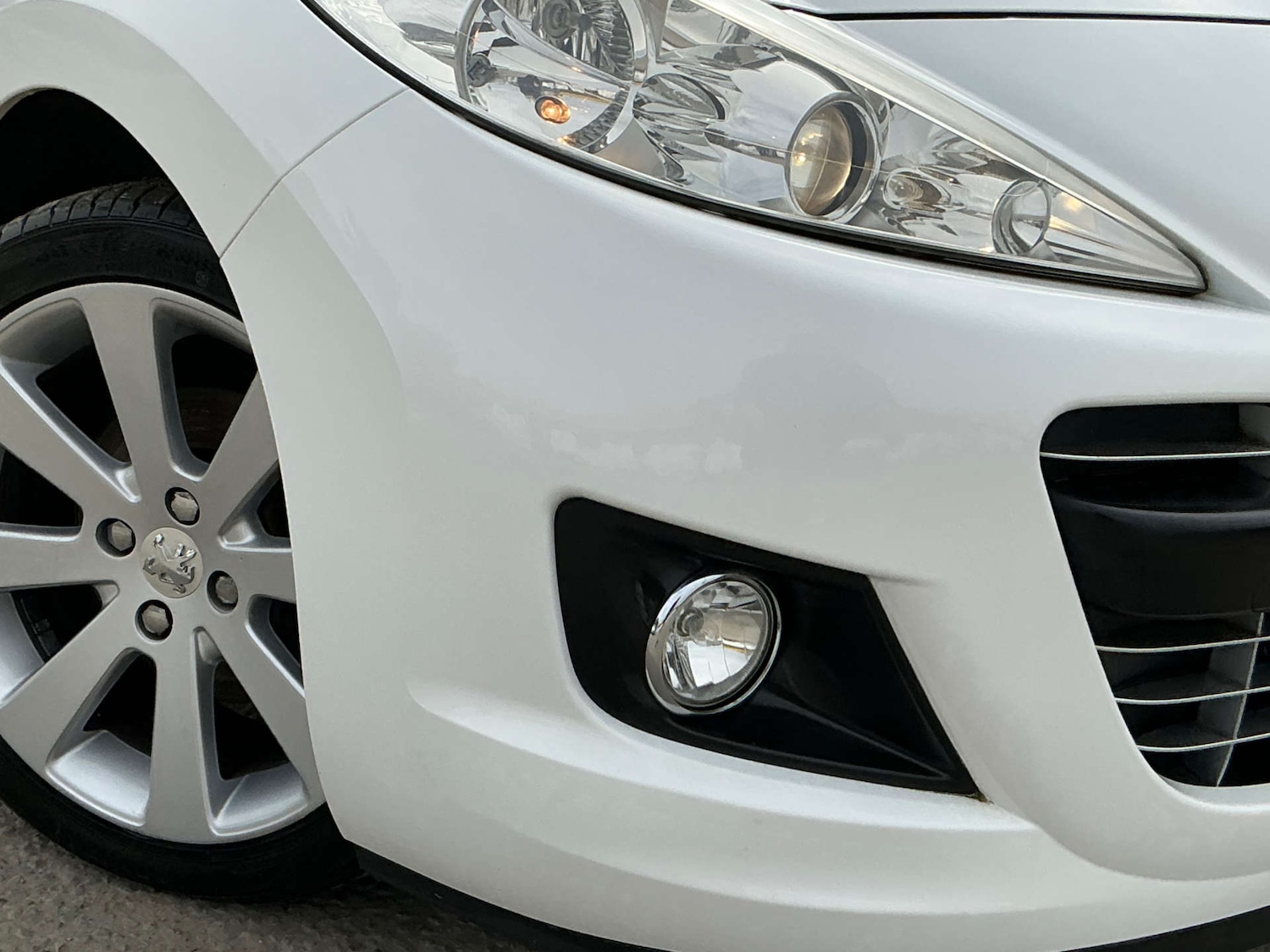 Used Peugeot 207 2012 for sale - 77988200: Photo 8