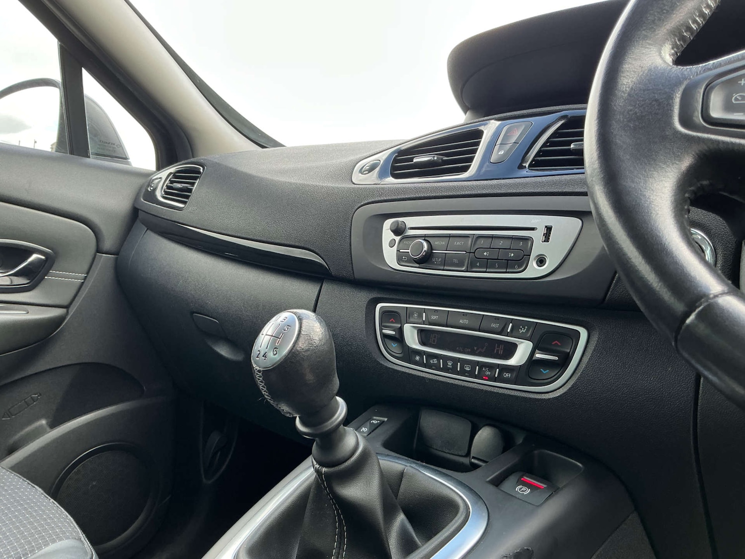 Used Renault Scenic 2016 for sale - 78068055: Photo 34