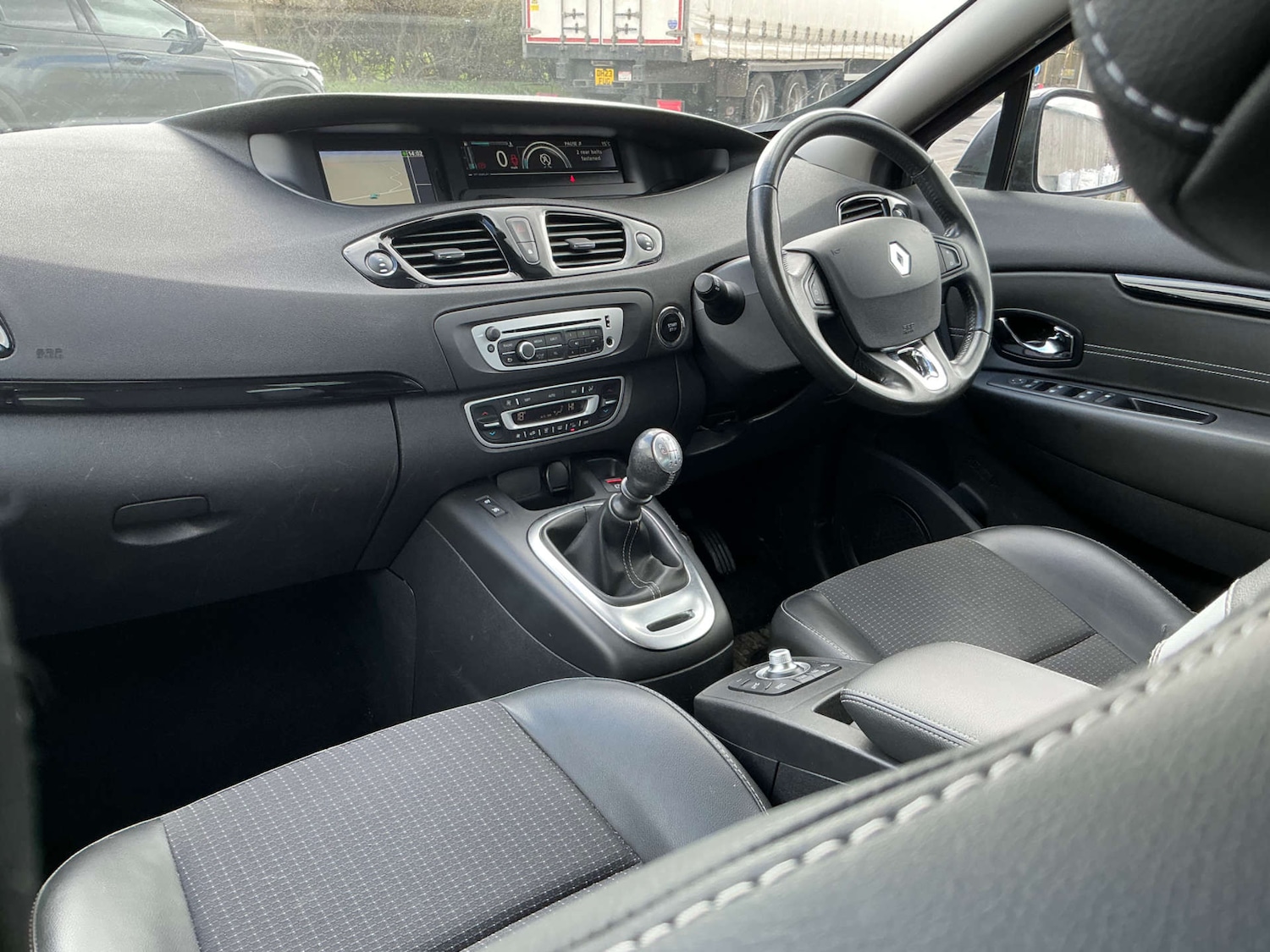 Used Renault Scenic 2016 for sale - 78068055: Photo 37