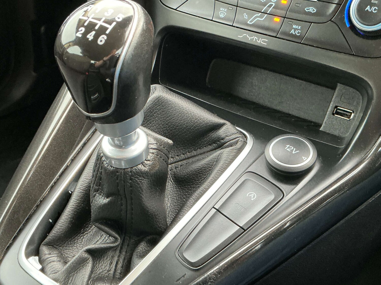 Used Ford Focus 2014 for sale - 77195129: Photo 47