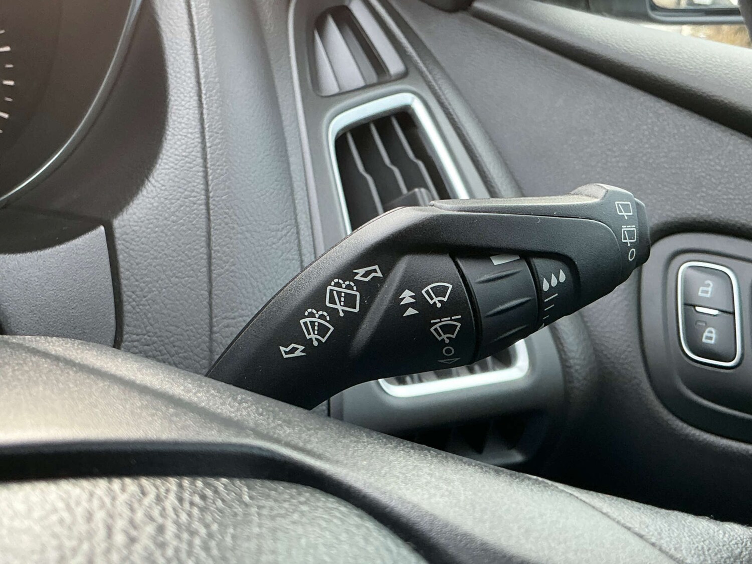 Used Ford Focus 2014 for sale - 77195129: Photo 49