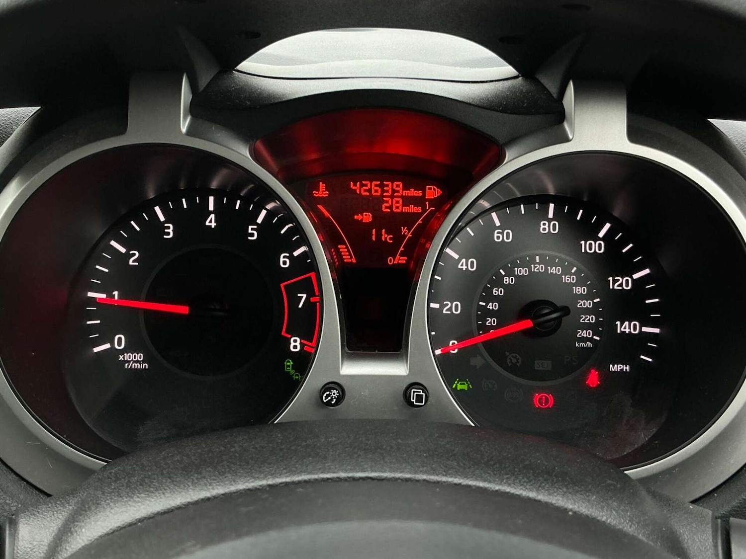 Used Nissan Juke 2017 for sale - 76858855: Photo 2