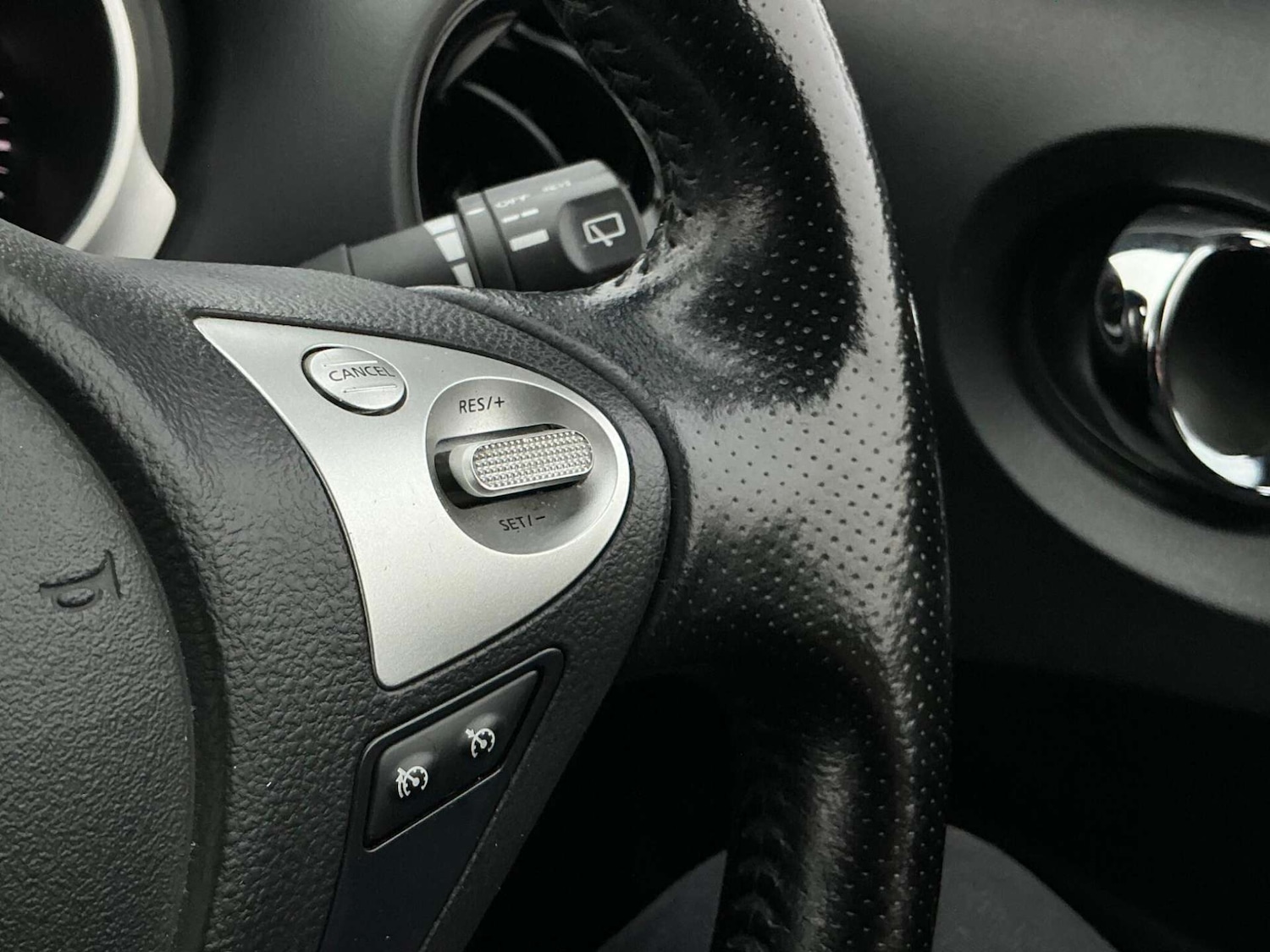 Used Nissan Juke 2017 for sale - 76858855: Photo 50