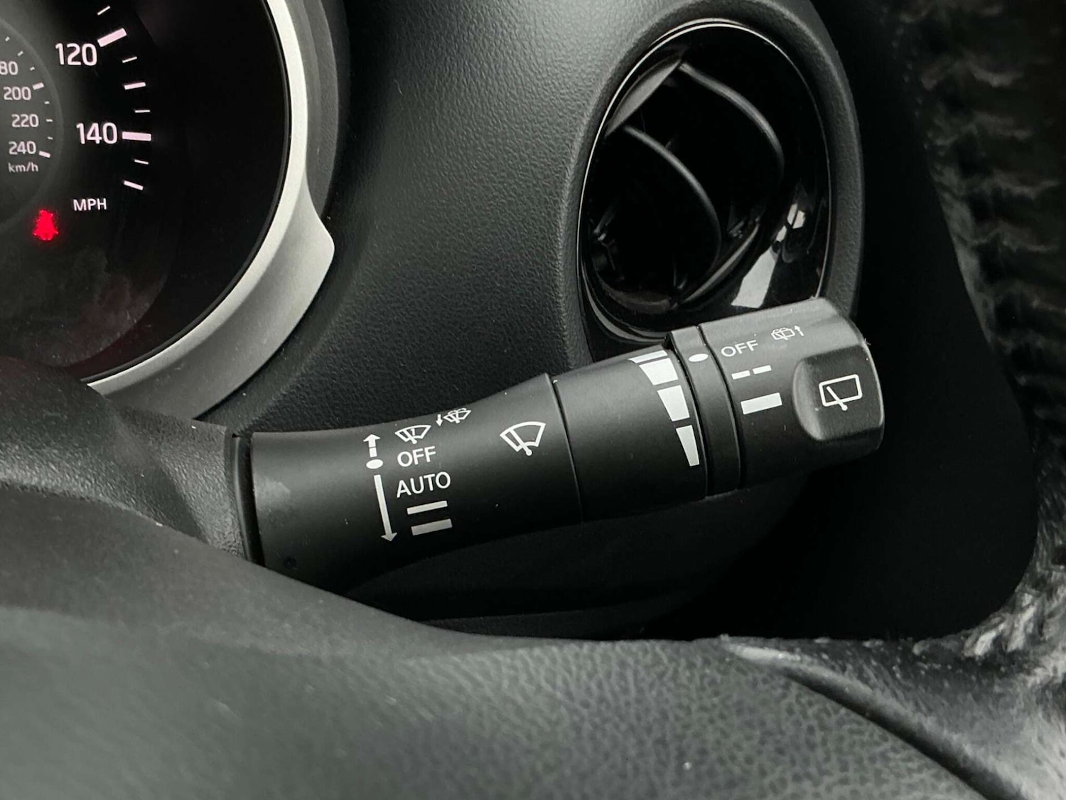 Used Nissan Juke 2017 for sale - 76858855: Photo 52