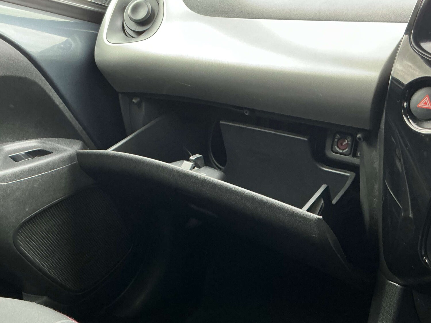 Used Peugeot 108 2015 for sale - 77571305: Photo 43