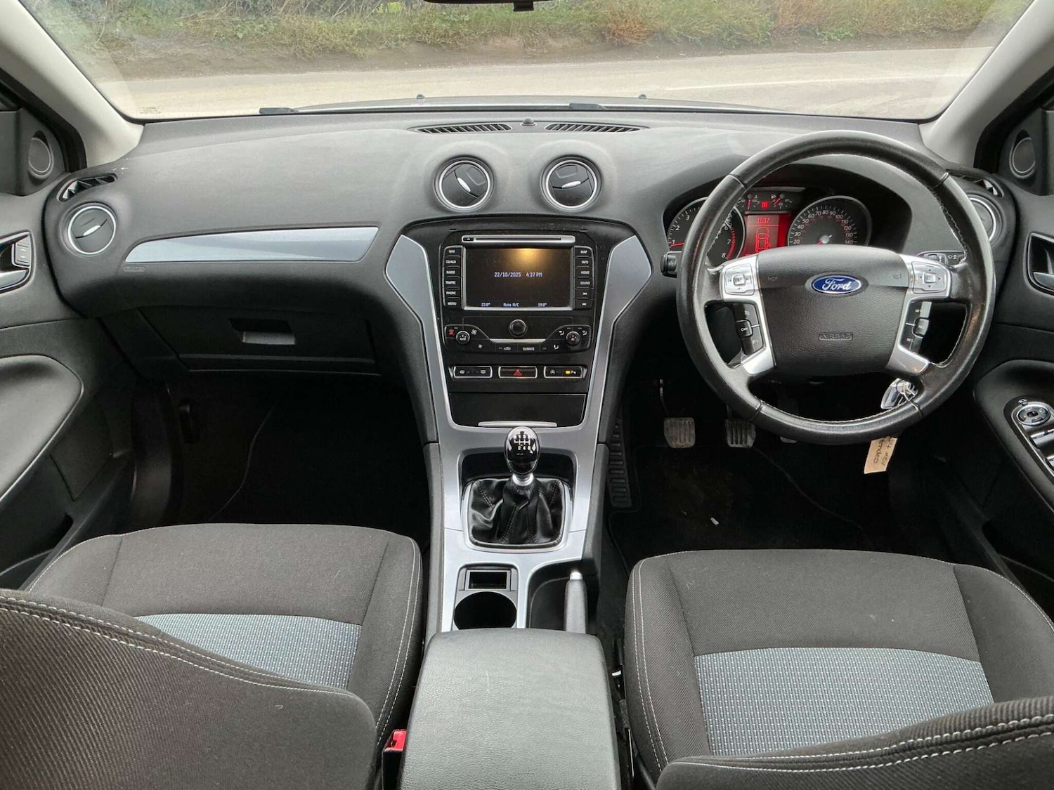 Used Ford Mondeo 2014 for sale - 76858852: Photo 7