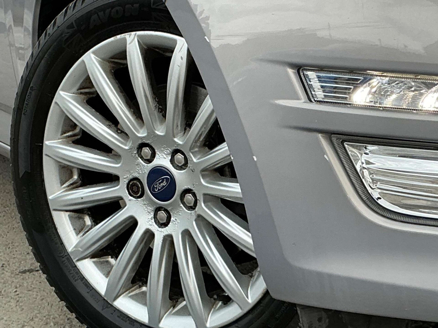 Used Ford Mondeo 2014 for sale - 76858852: Photo 9