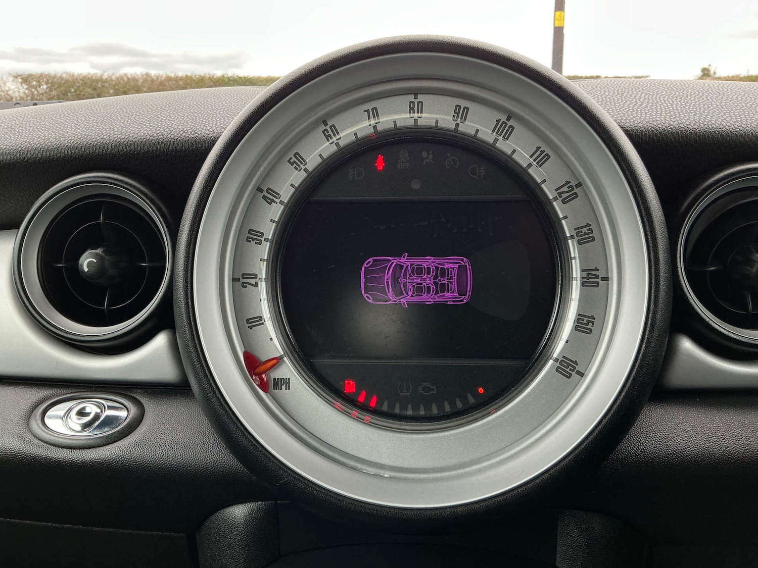 Used MINI Convertible 2011 for sale - 78097338: Photo 47