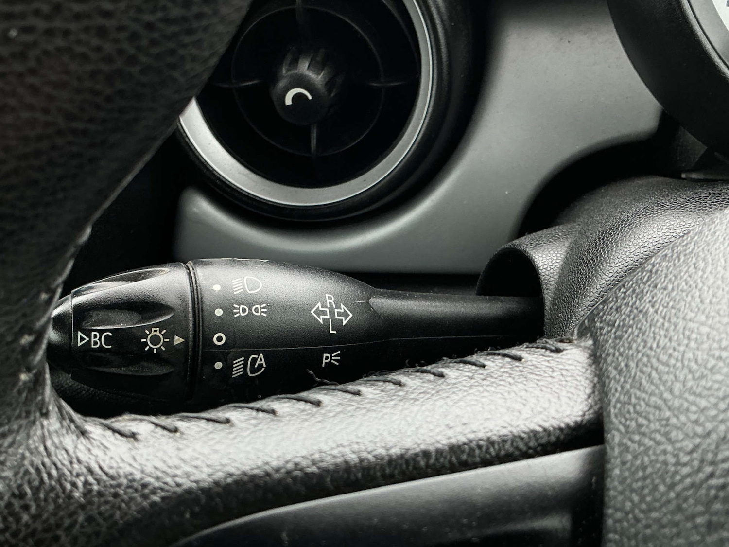 Used MINI Convertible 2011 for sale - 78097338: Photo 49