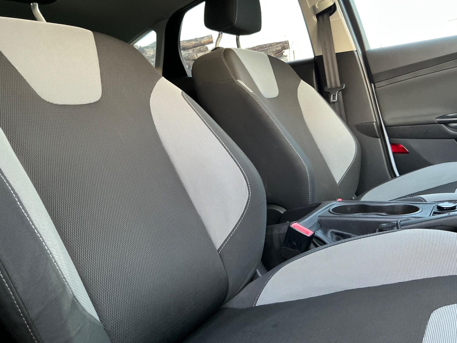 Used Ford Focus for sale - 76549473: Photo 30