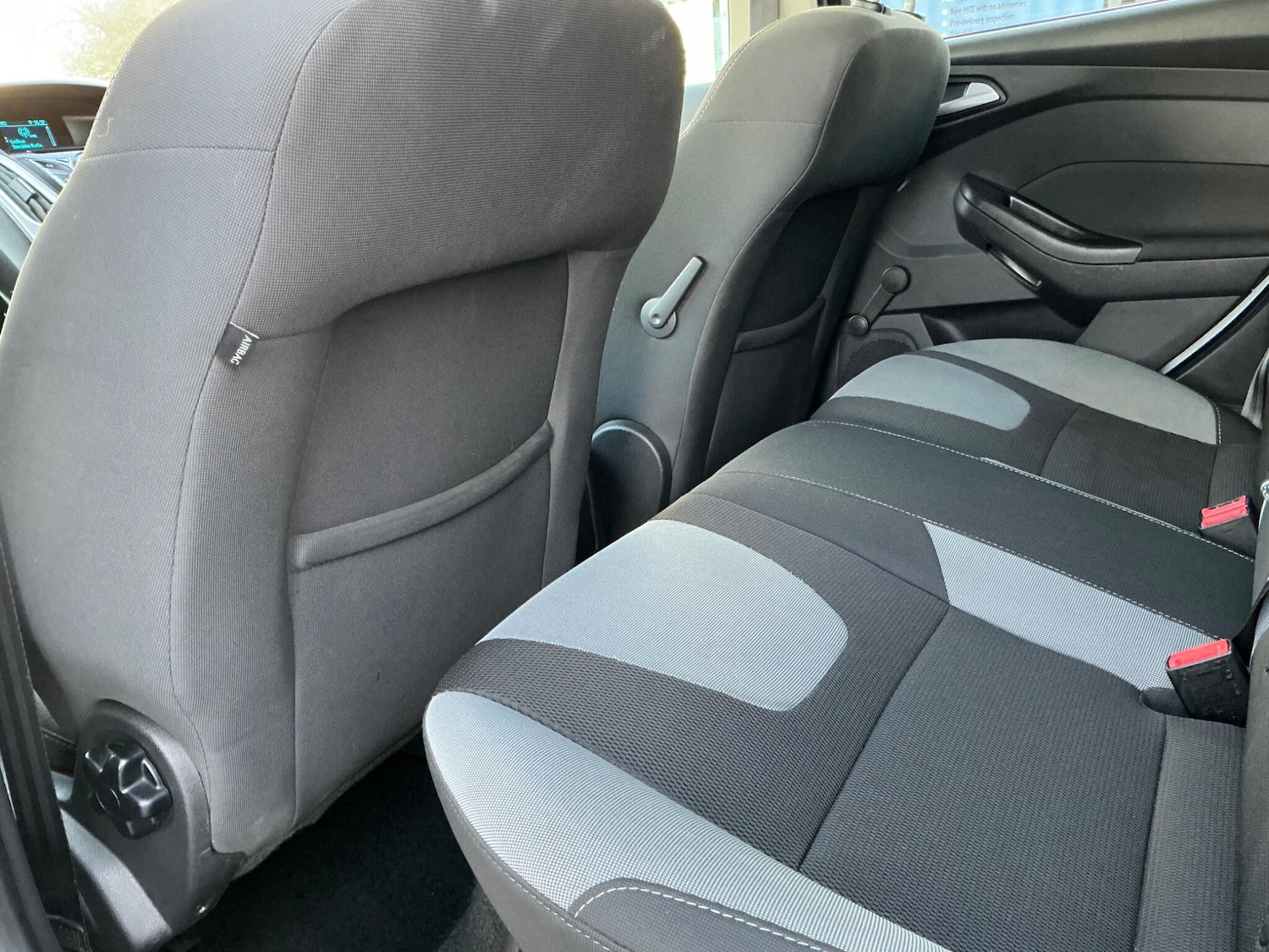 Used Ford Focus for sale - 76549473: Photo 31