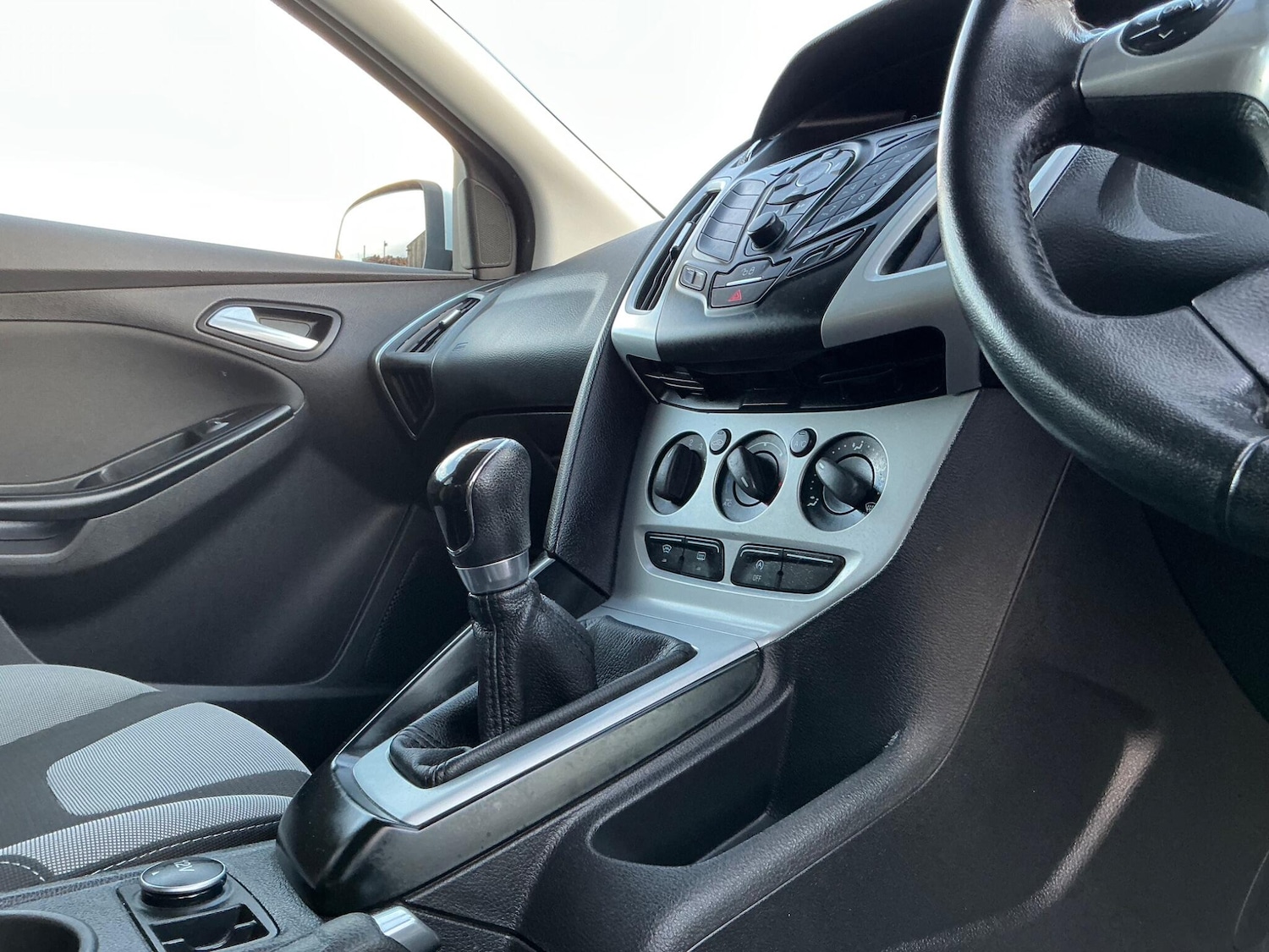 Used Ford Focus for sale - 76549473: Photo 34