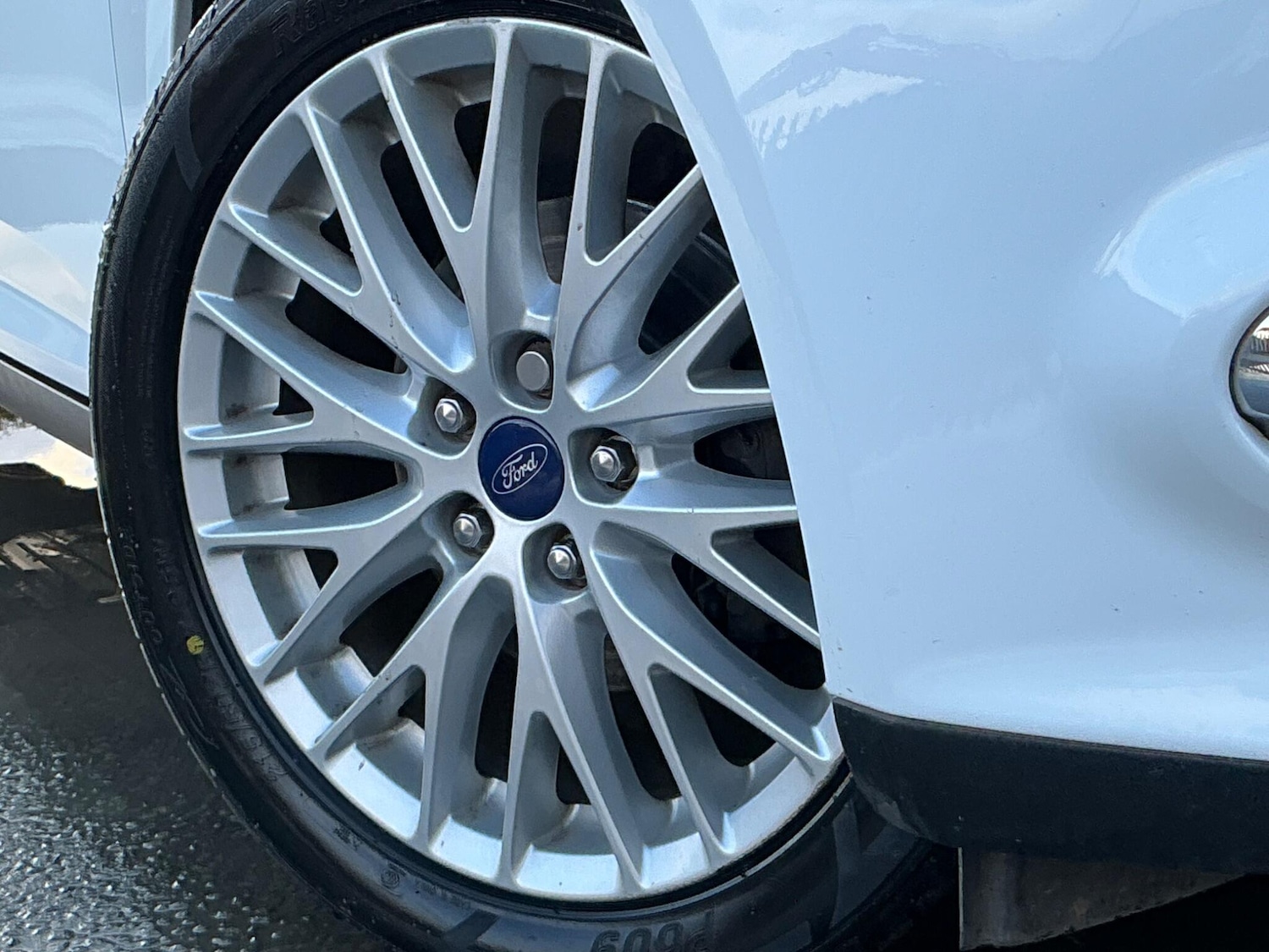 Used Ford Focus for sale - 76549473: Photo 9