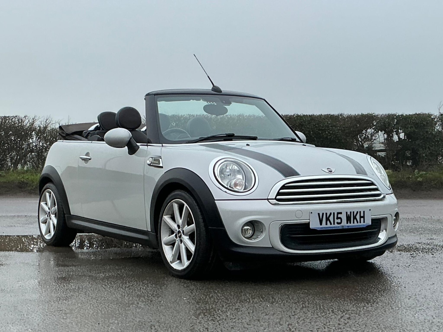 Used MINI Convertible 2015 for sale - 76824668: Photo 10