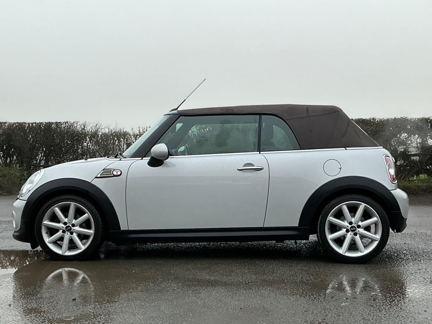 Used MINI Convertible 2015 for sale - 76824668: Photo 26