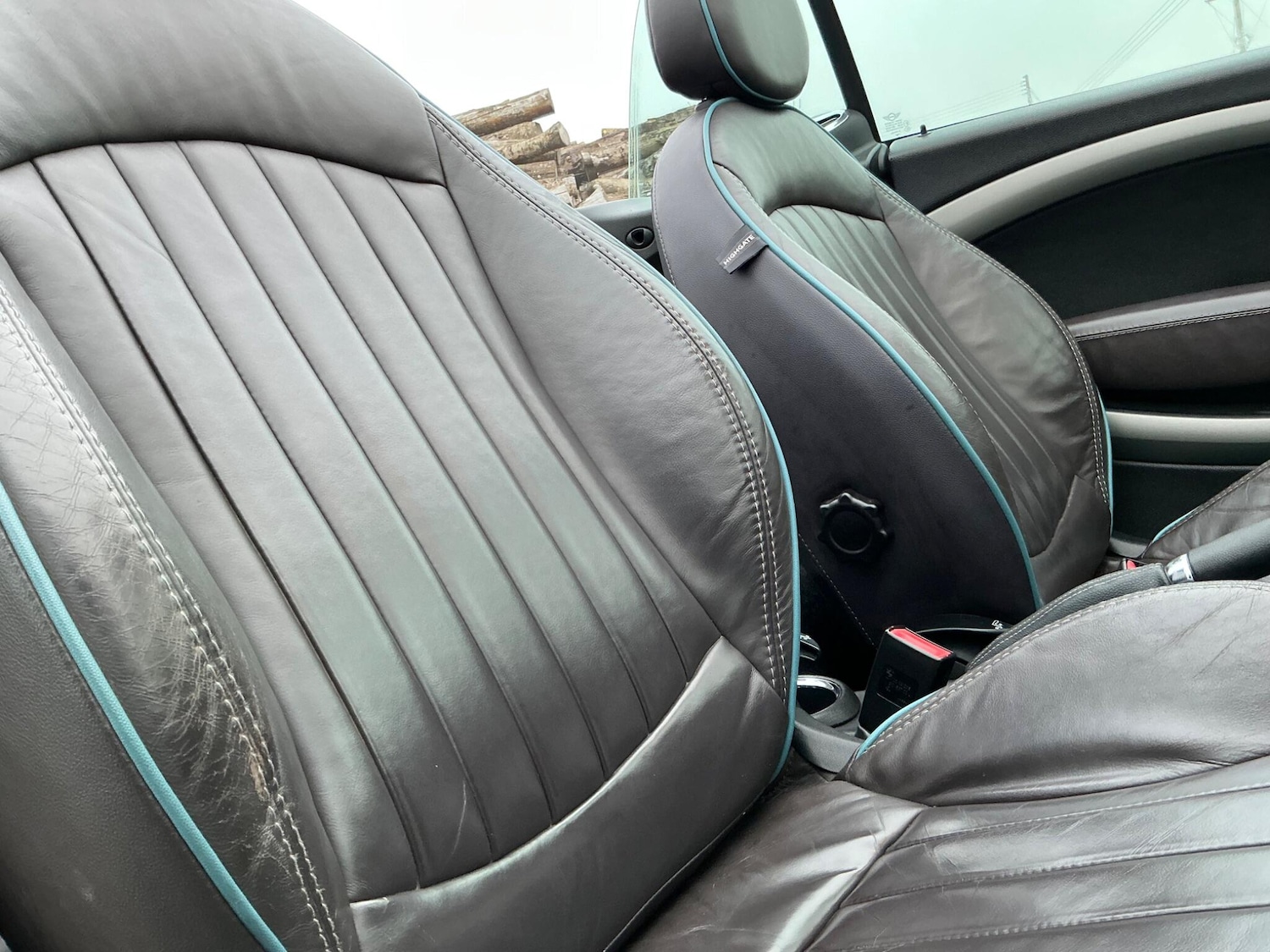 Used MINI Convertible 2015 for sale - 76824668: Photo 31