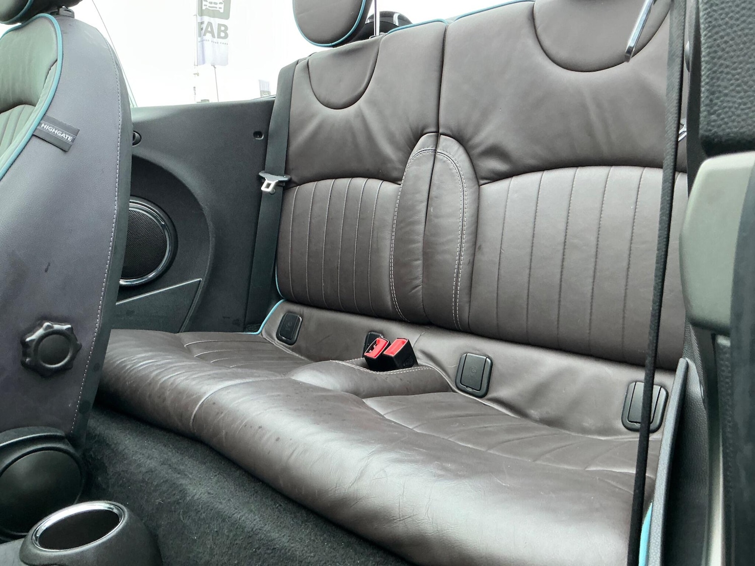 Used MINI Convertible 2015 for sale - 76824668: Photo 34