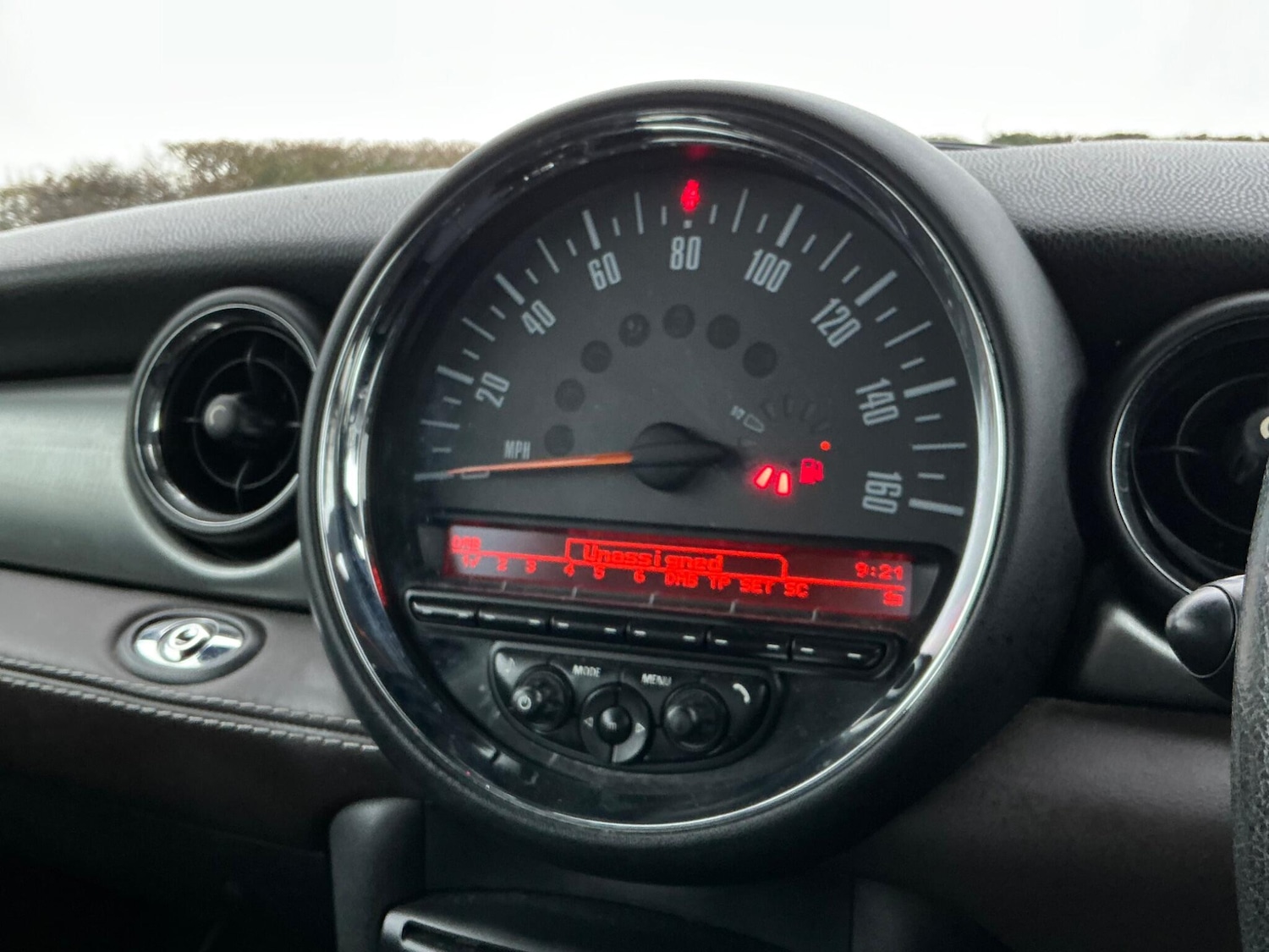 Used MINI Convertible 2015 for sale - 76824668: Photo 41