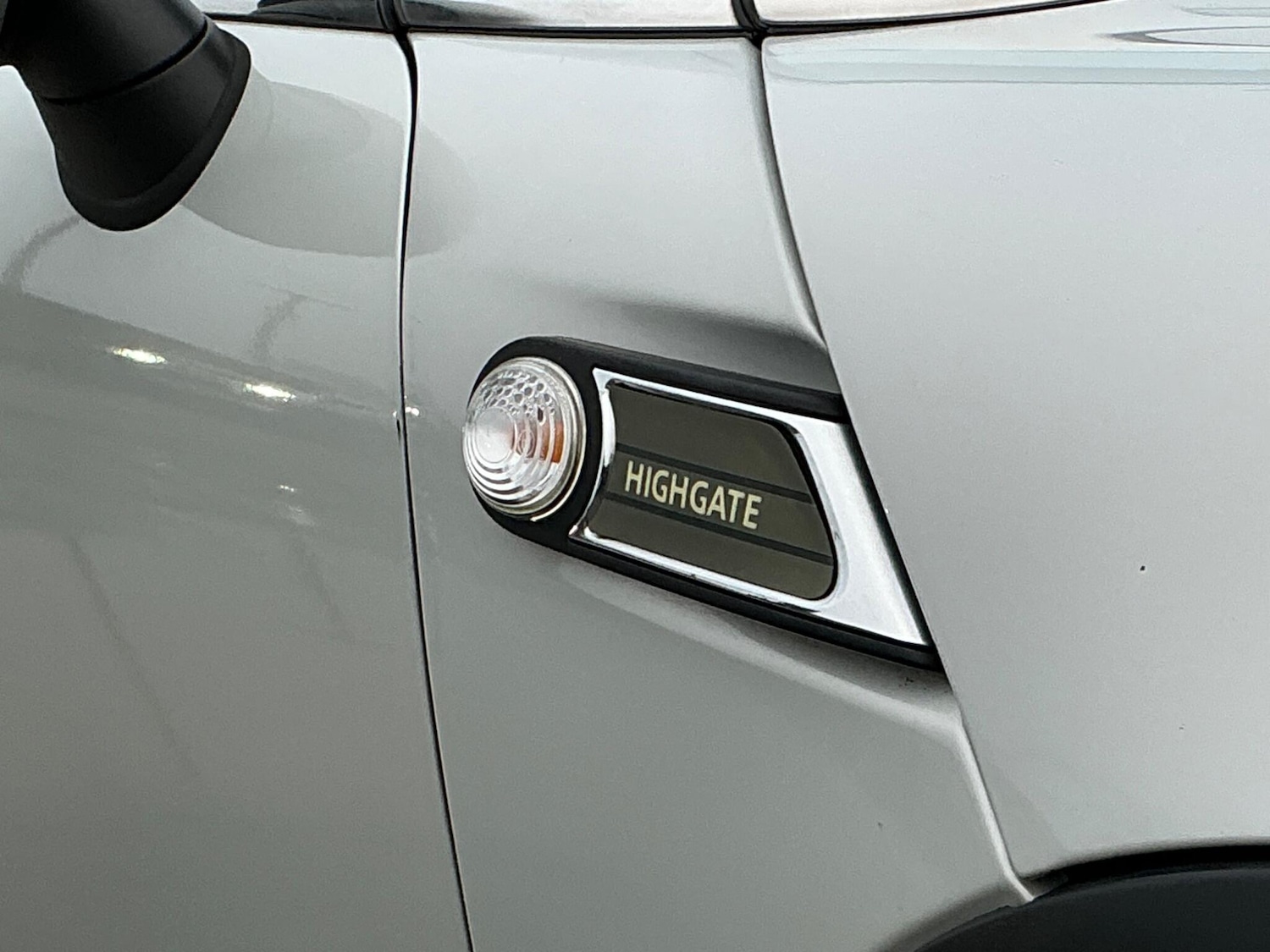 Used MINI Convertible 2015 for sale - 76824668: Photo 9