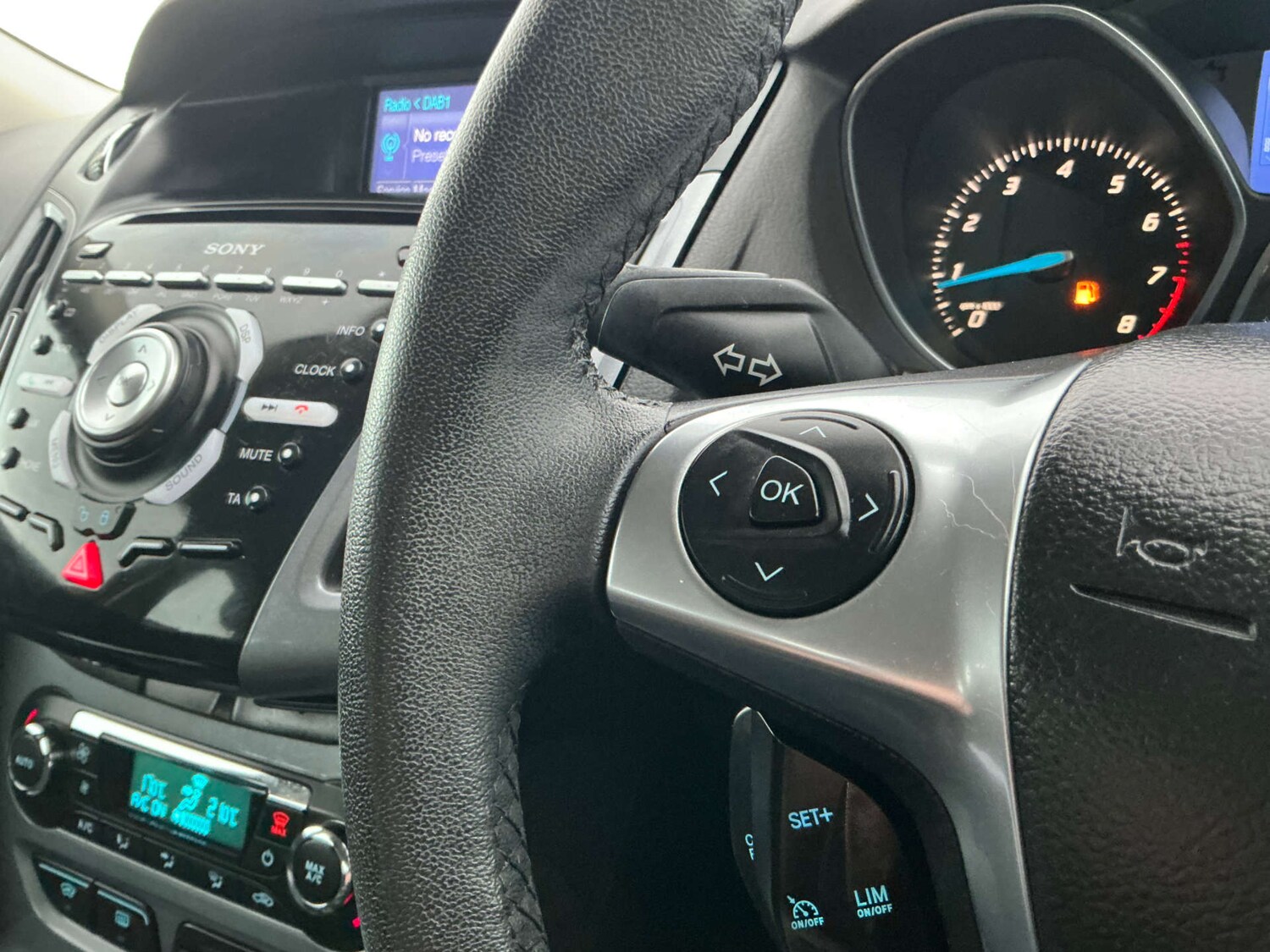 Used Ford Focus 2011 for sale - 77720485: Photo 22