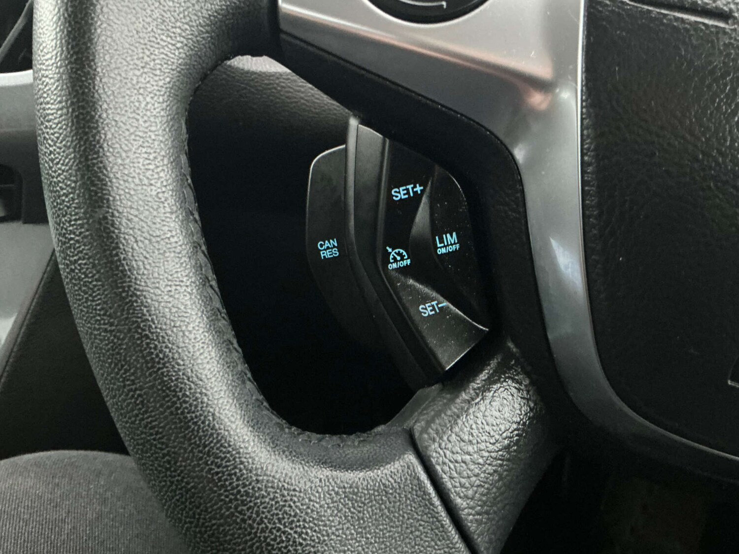 Used Ford Focus 2011 for sale - 77720485: Photo 9