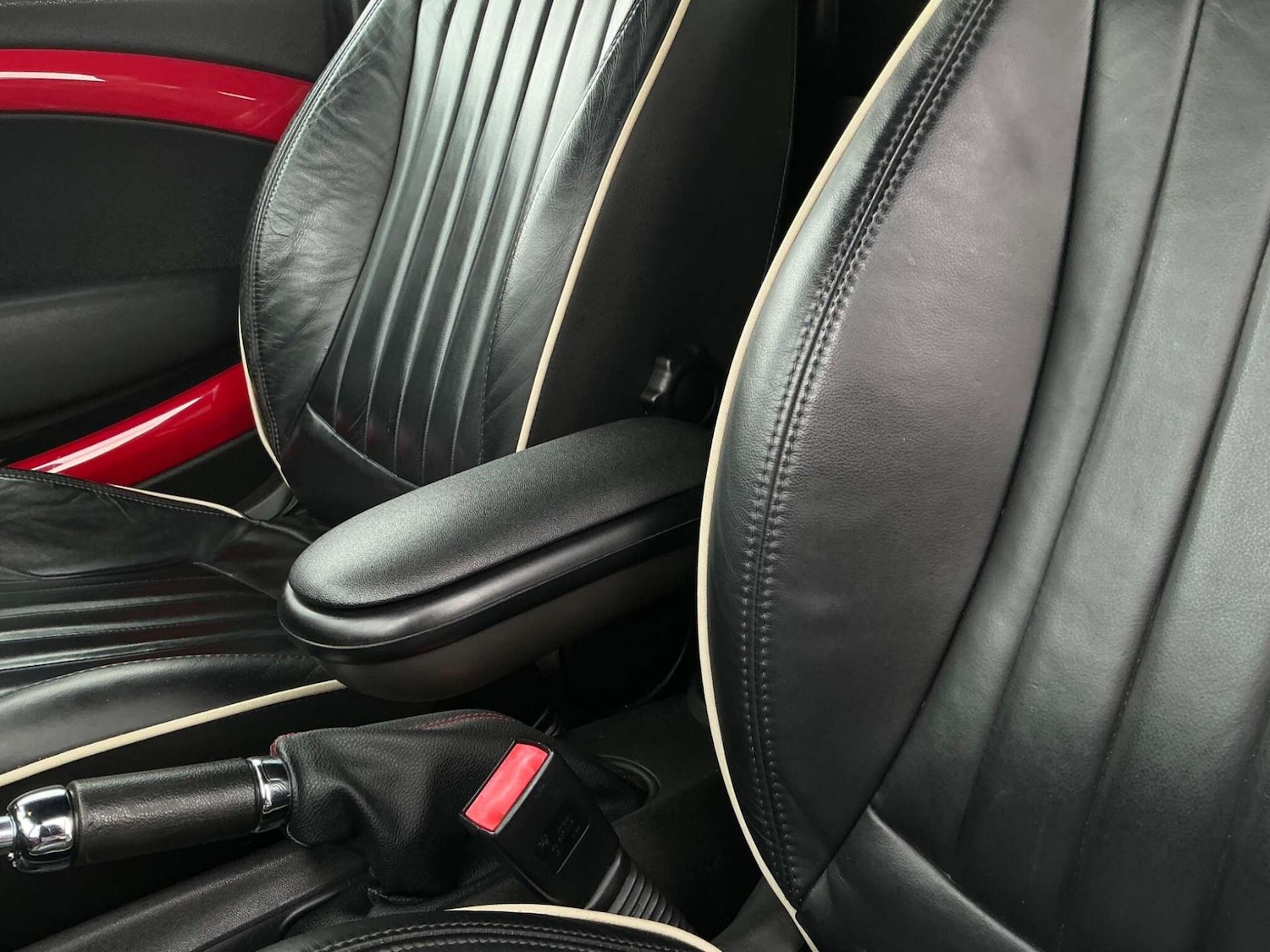 Used MINI Coupe 2011 for sale - 76858866: Photo 7