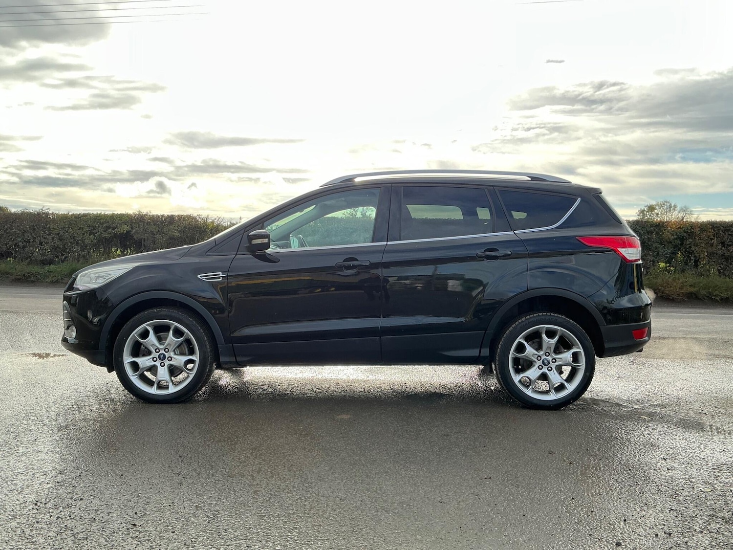 Used Ford Kuga 2014 for sale - 76348924: Photo 25