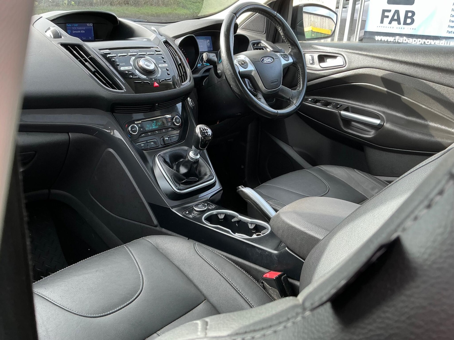 Used Ford Kuga 2014 for sale - 76348924: Photo 30