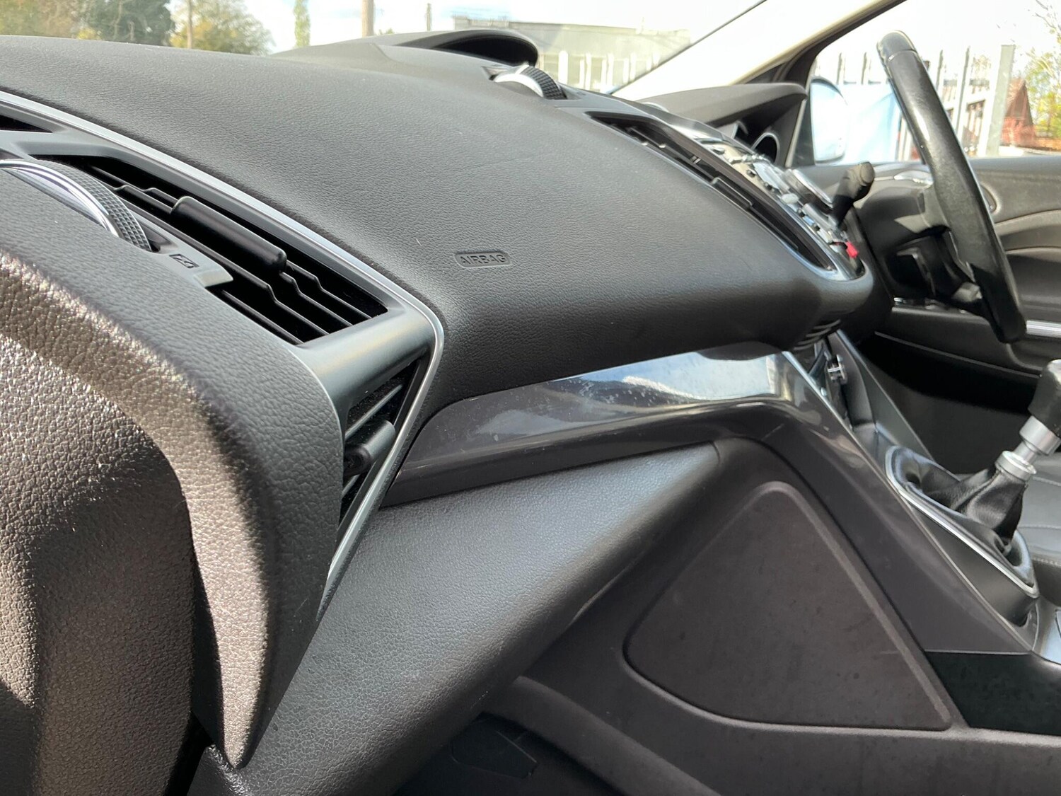 Used Ford Kuga 2014 for sale - 76348924: Photo 37