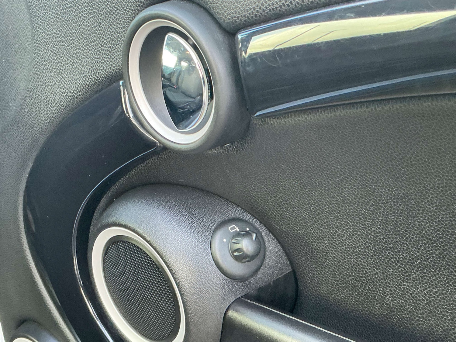 Used MINI Hatch 2010 for sale - 77342204: Photo 37