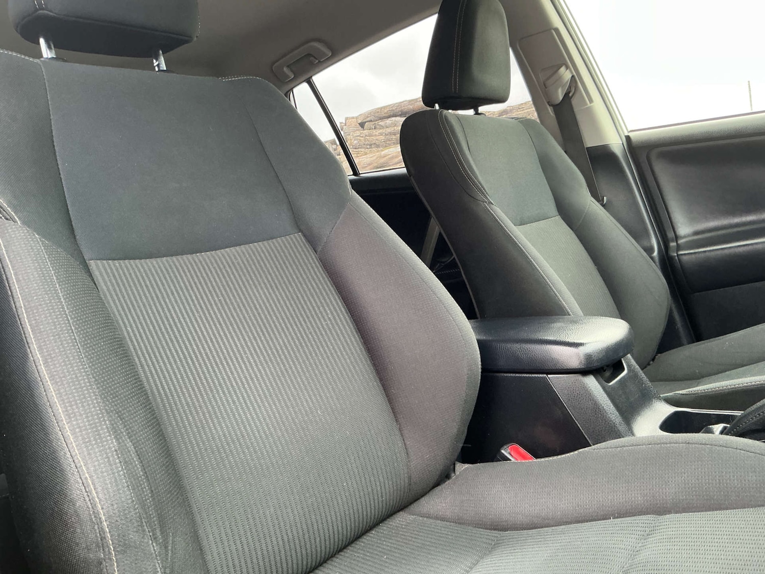 Used Toyota RAV4 2013 for sale - 77662777: Photo 31