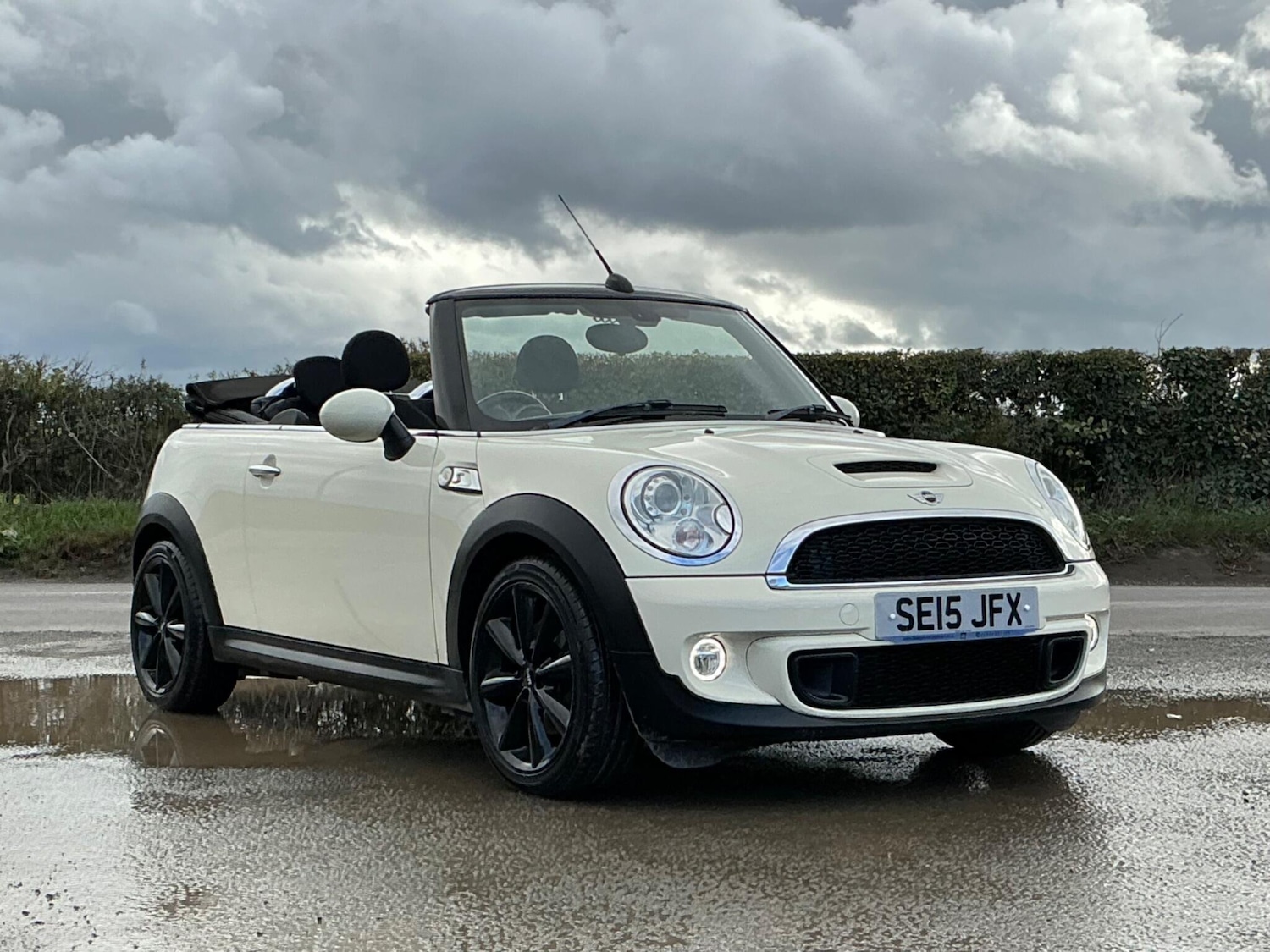 Used MINI Convertible 2015 for sale - 76348733: Photo 10