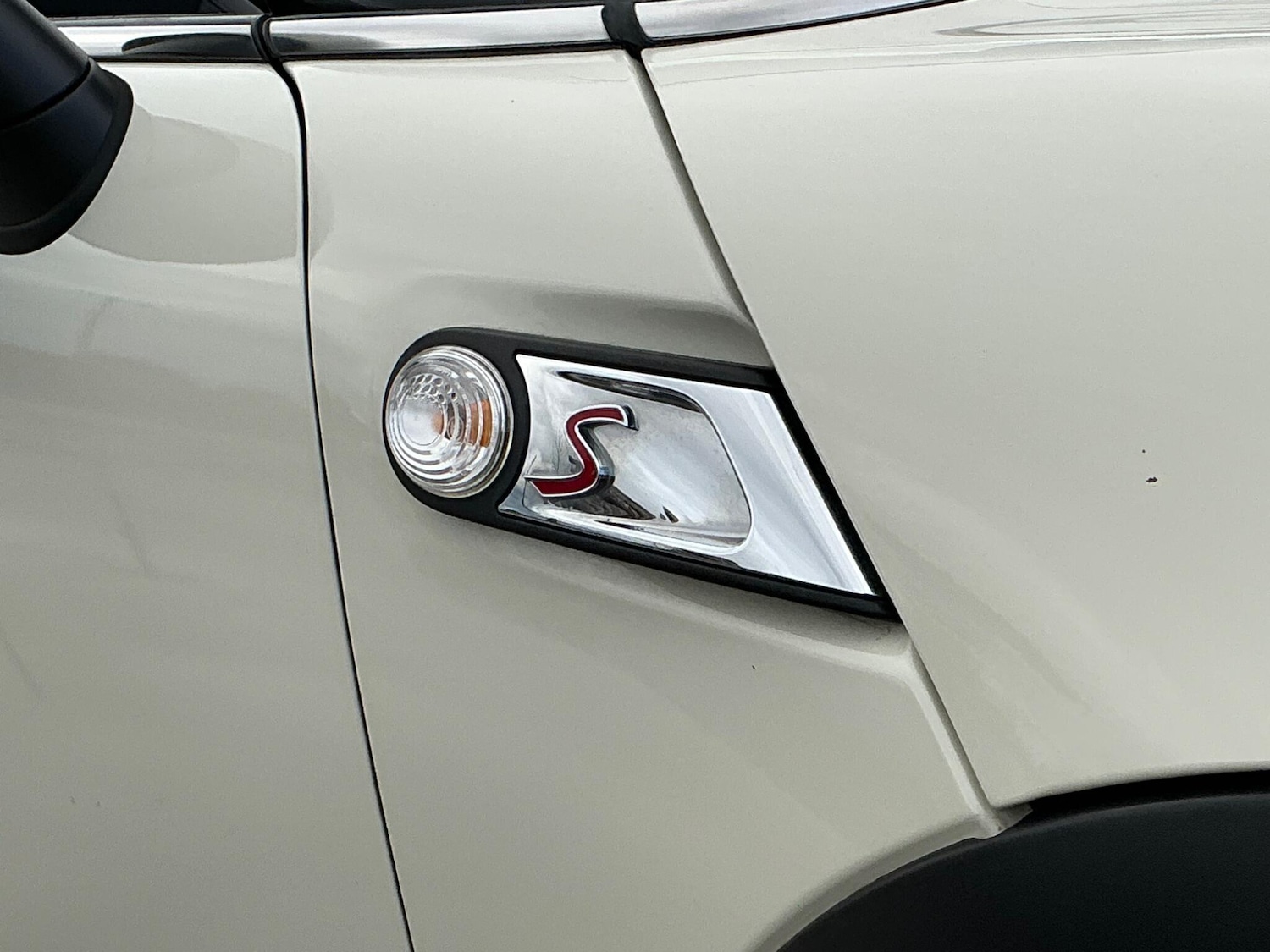 Used MINI Convertible 2015 for sale - 76348733: Photo 17